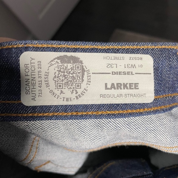 Diesel Larkee RC57Z - 31x32 Dark Wash Jeans - Picture 4 of 4